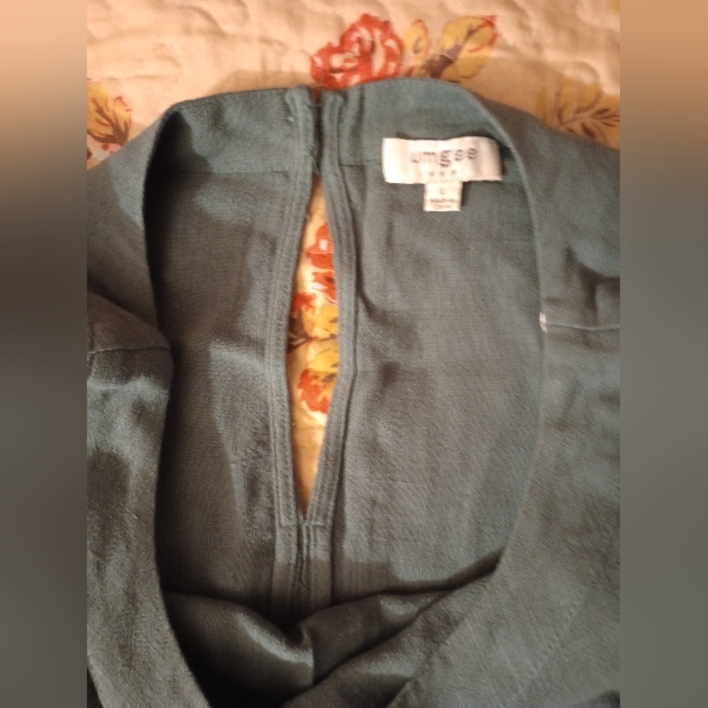 Bohemian Olive Green Tiered Peasant Blouse - Picture 10 of 16